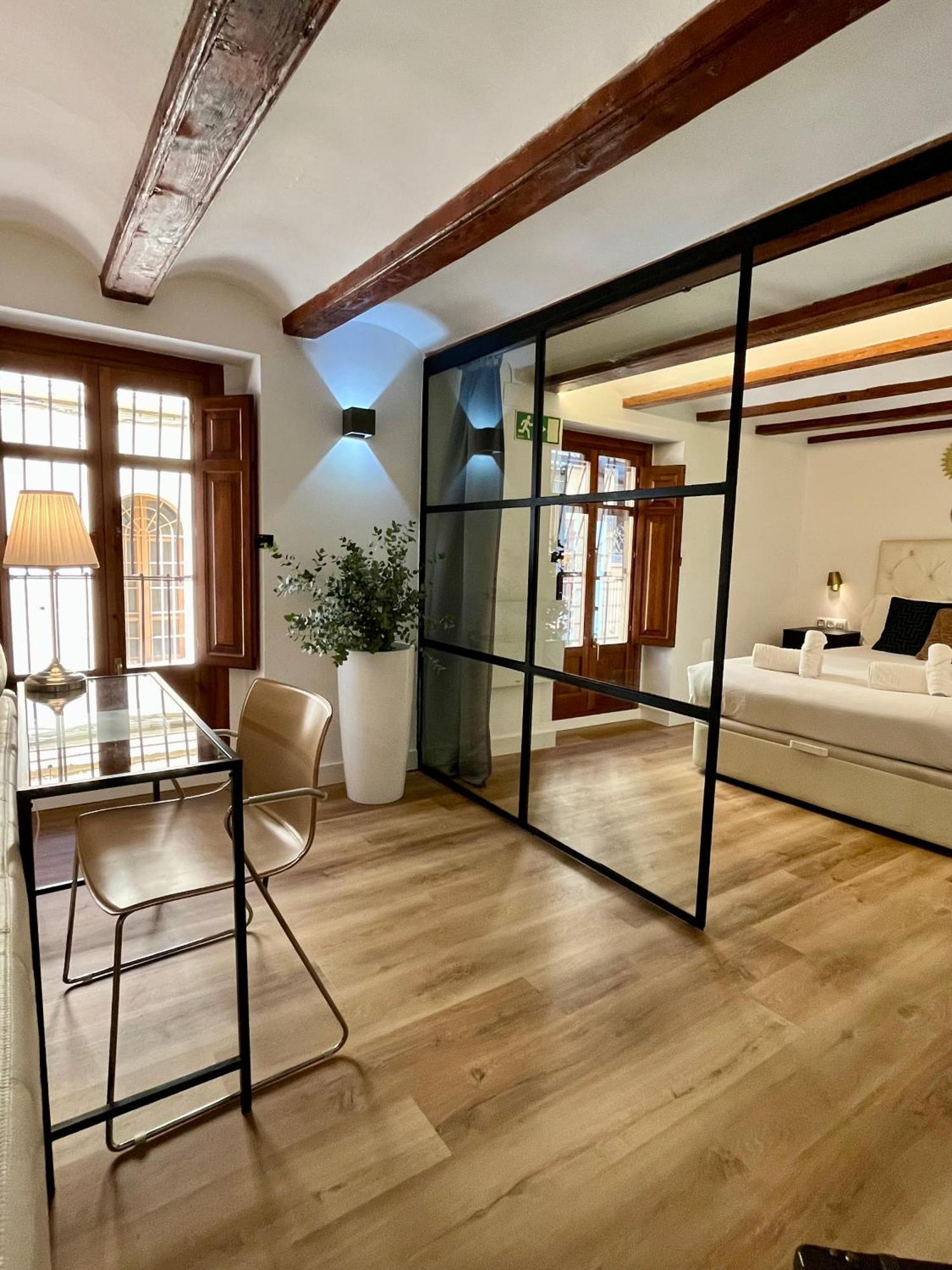 Werentvlc - Encantador Loft Casco Antiguo Valencia Exterior photo